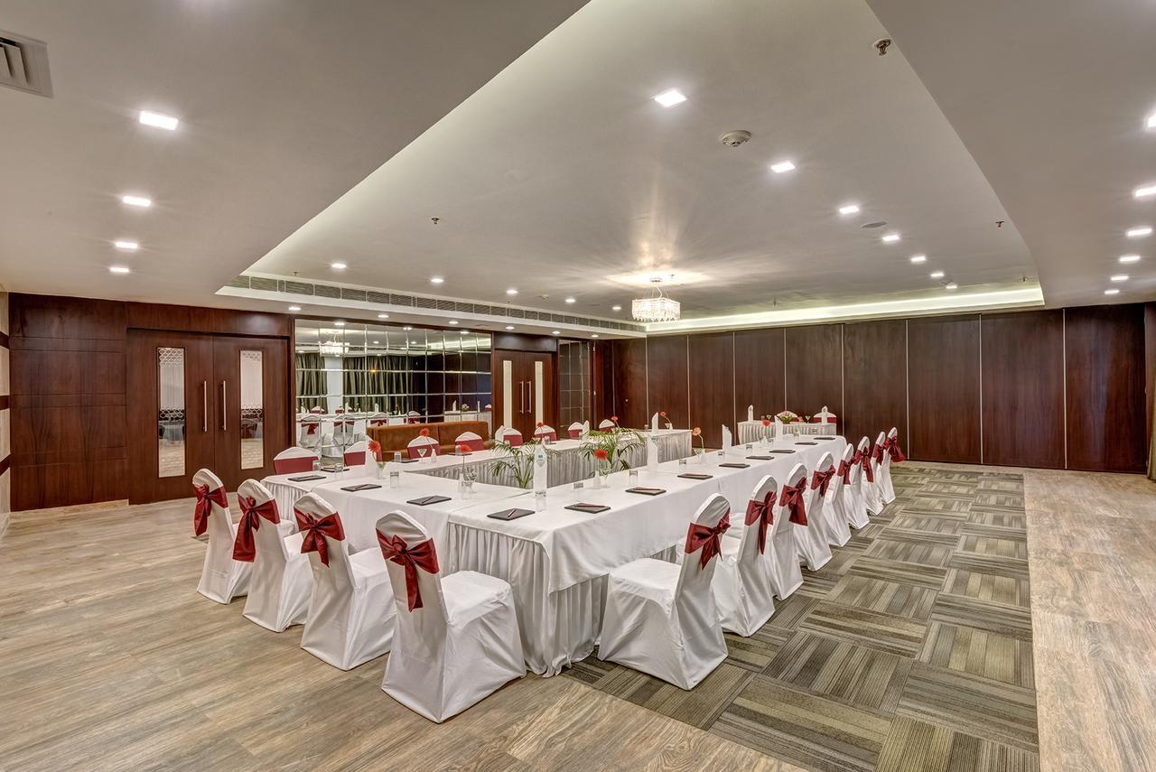The Fern Residency Galaxy Mall Burnpur Екстер'єр фото